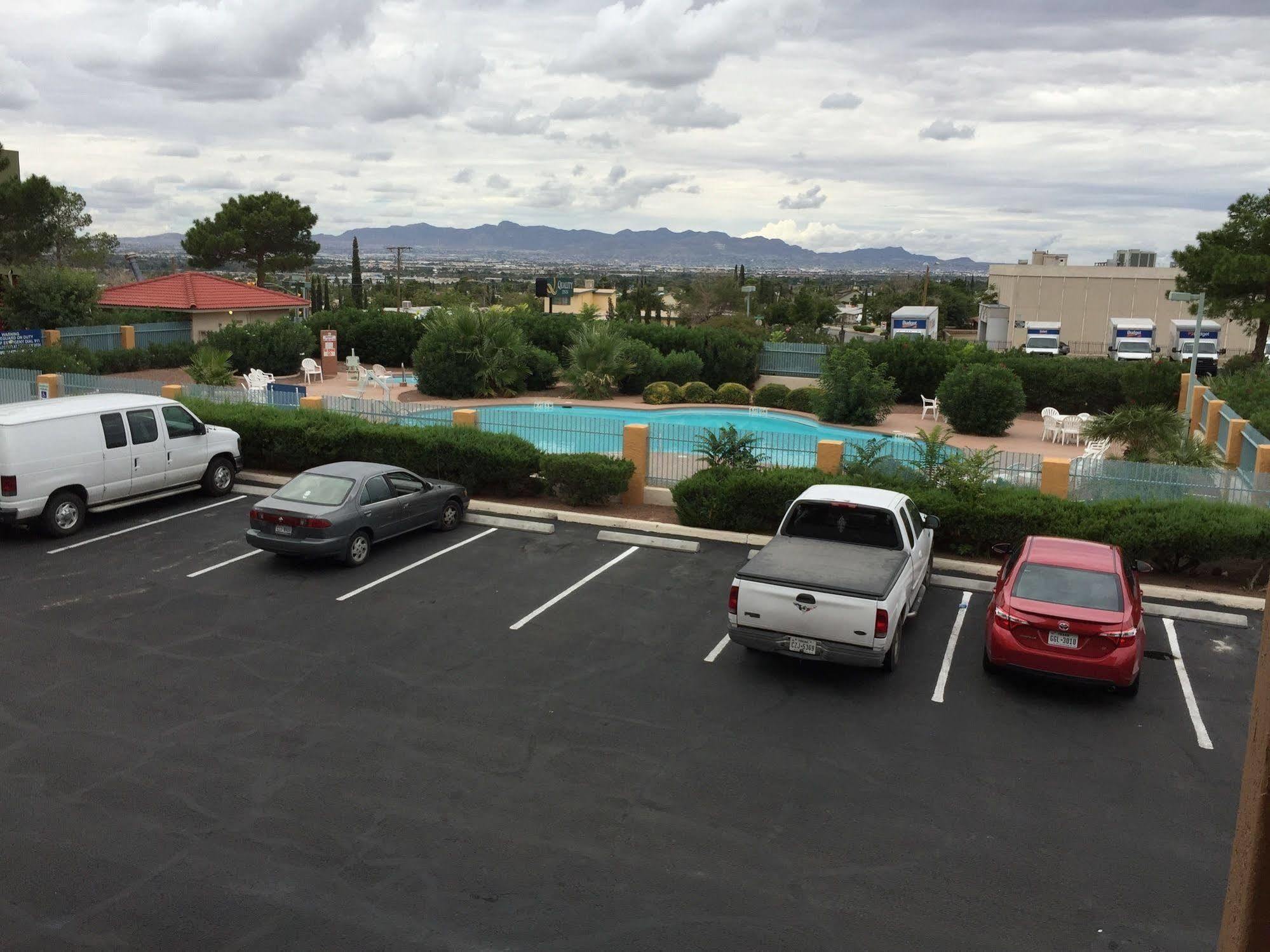 Quality Inn Airport East El Paso Exterior photo